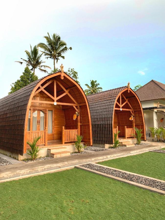 Besakih Homestay & Villa Extérieur photo