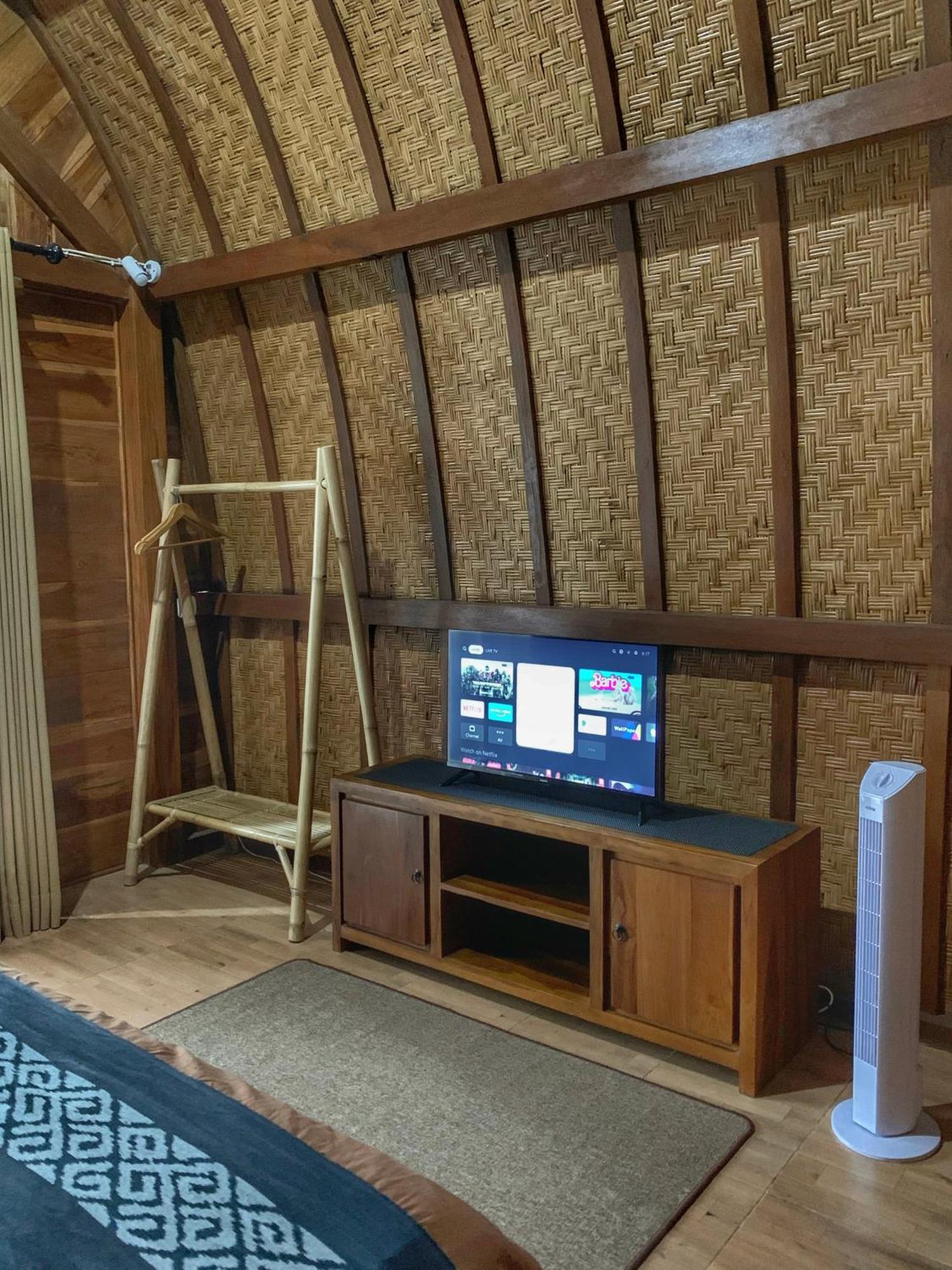 Besakih Homestay & Villa Extérieur photo